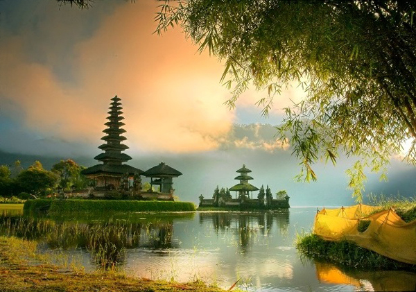 Бали –  остров Богов и Демонов