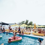Bora Bora Beach Club (Бора Бора Бич клаб)