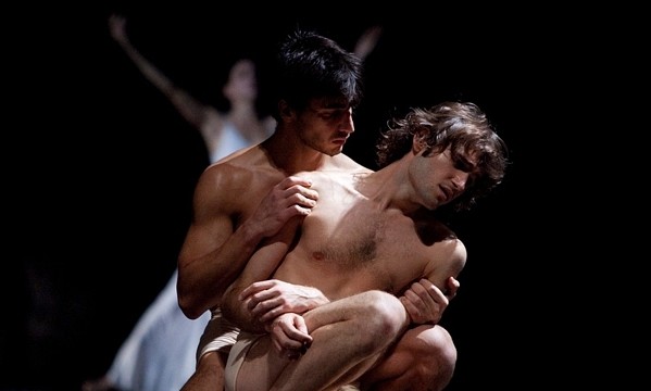 3D-танец от легендарного Вима Вендерса - "Пина"