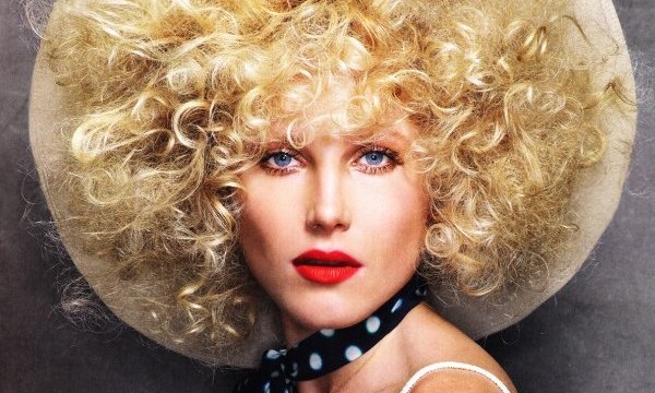 Дри Хэмингуей в Vogue China