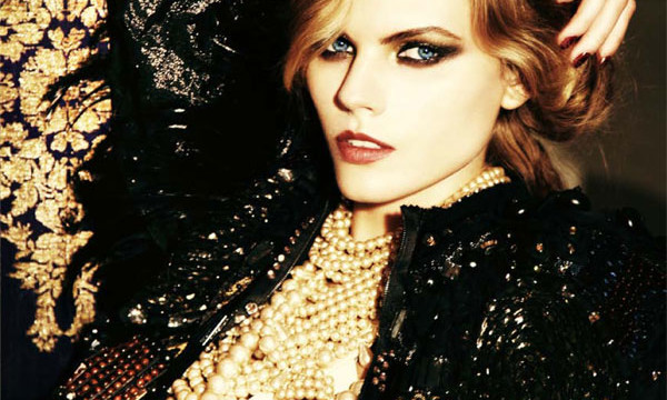 Фотосессия Марины Линчук для Vogue Turkey