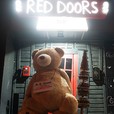 Red Doors (Закрыто) (Ред Дорс)