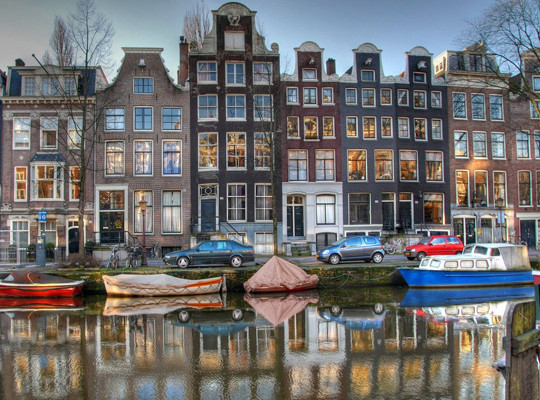 Столица счастья: Амстердам