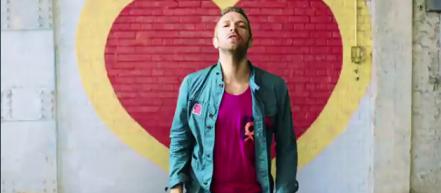 Клип дня: Coldplay —  «Everу Teardrop is a Waterfall»