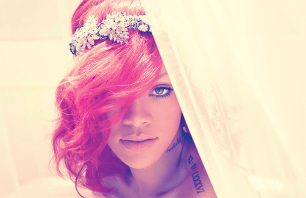 Клип дня: Rihanna — «S&M»