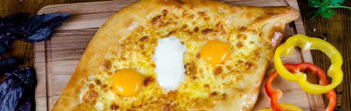 Январь - каникулы со вкусом и подарками в ресторанах Хинкали и Тюбетейка на Тарасовской! 