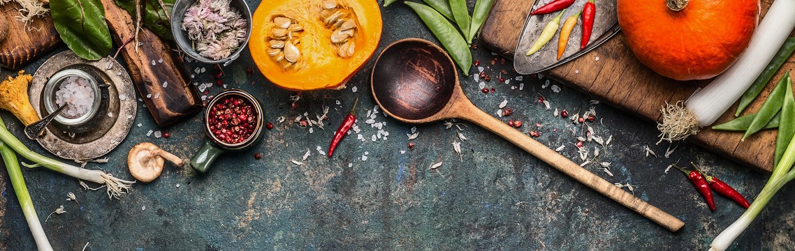 Сезонные осенние овощи и фрукты