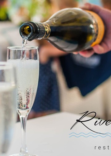 7 июня ресторан River Grill празднует День Рождения!