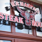 На Мангал (Na Mangal steak house)